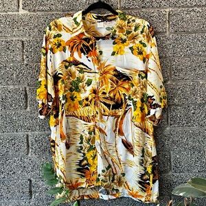 Authentic Vintage 1960s Men’s Single Stitch Hawaiian Shirt